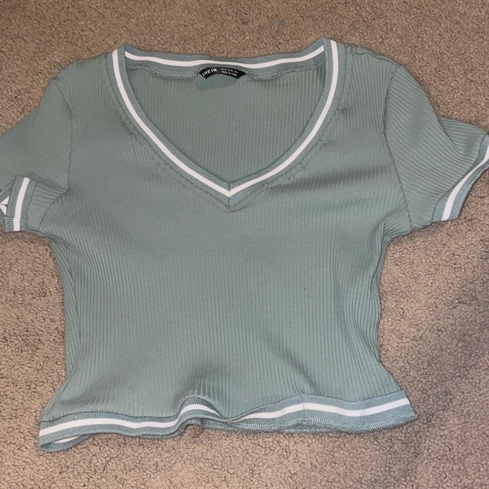 Shein medium green and white cropped t-shirt